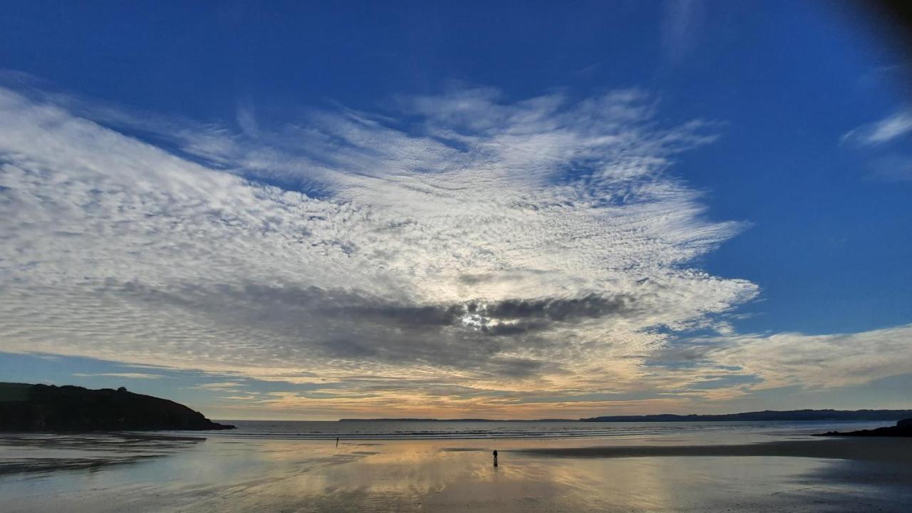 Jolie Maison De Campagne A 2Km De La Mer Plomodiern Exteriör bild